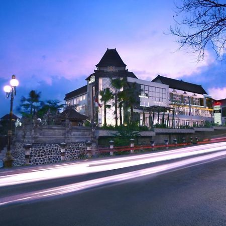 Hotel Neo Denpasar By Aston Exterior foto