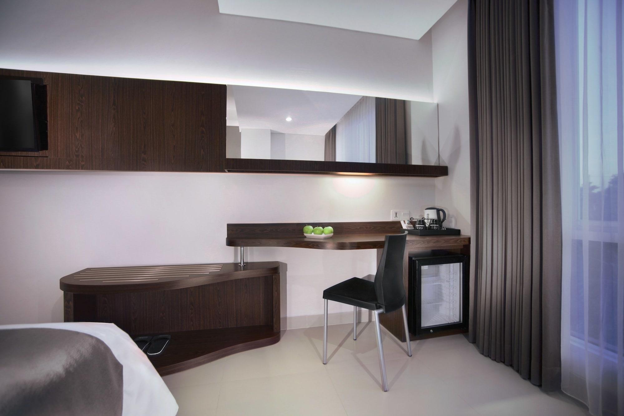 Hotel Neo Denpasar By Aston Exterior foto