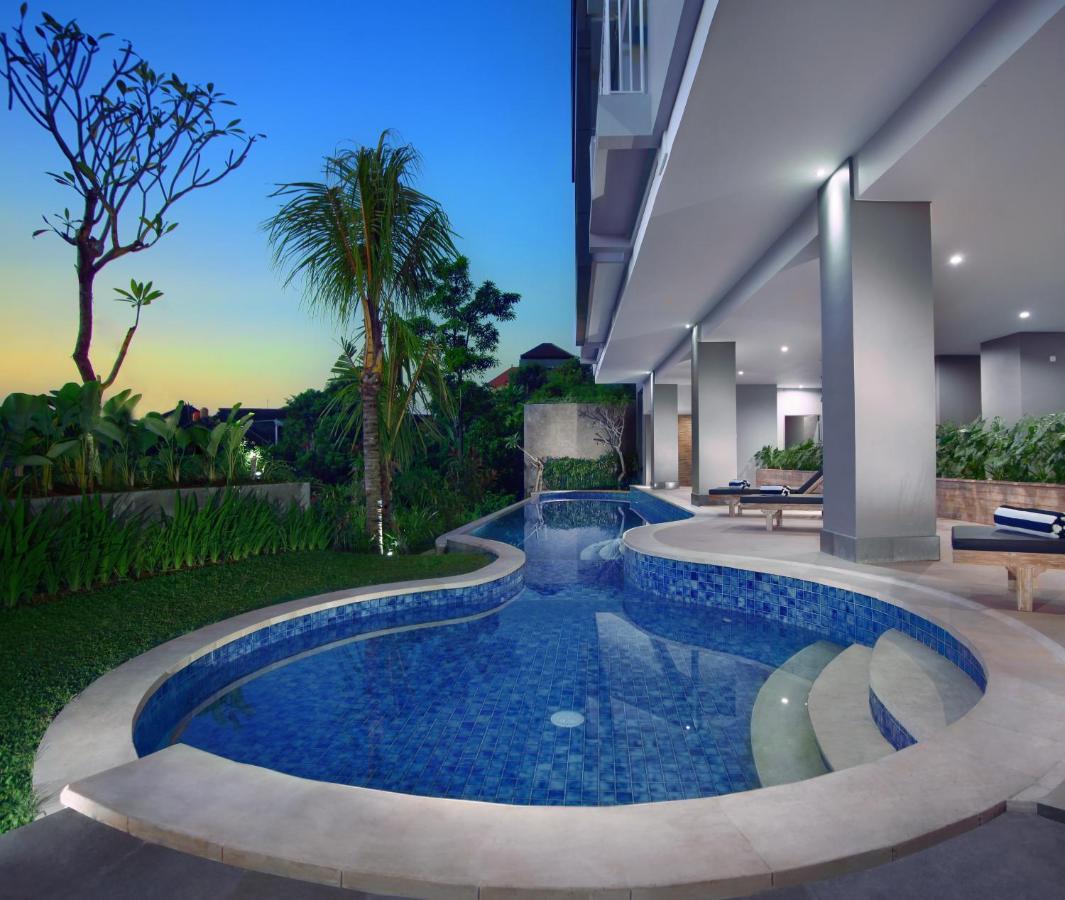 Hotel Neo Denpasar By Aston Exterior foto