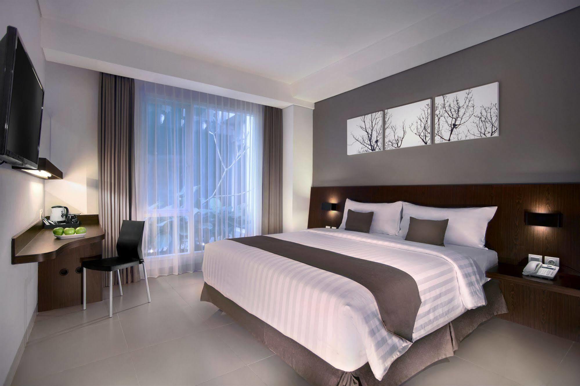 Hotel Neo Denpasar By Aston Exterior foto