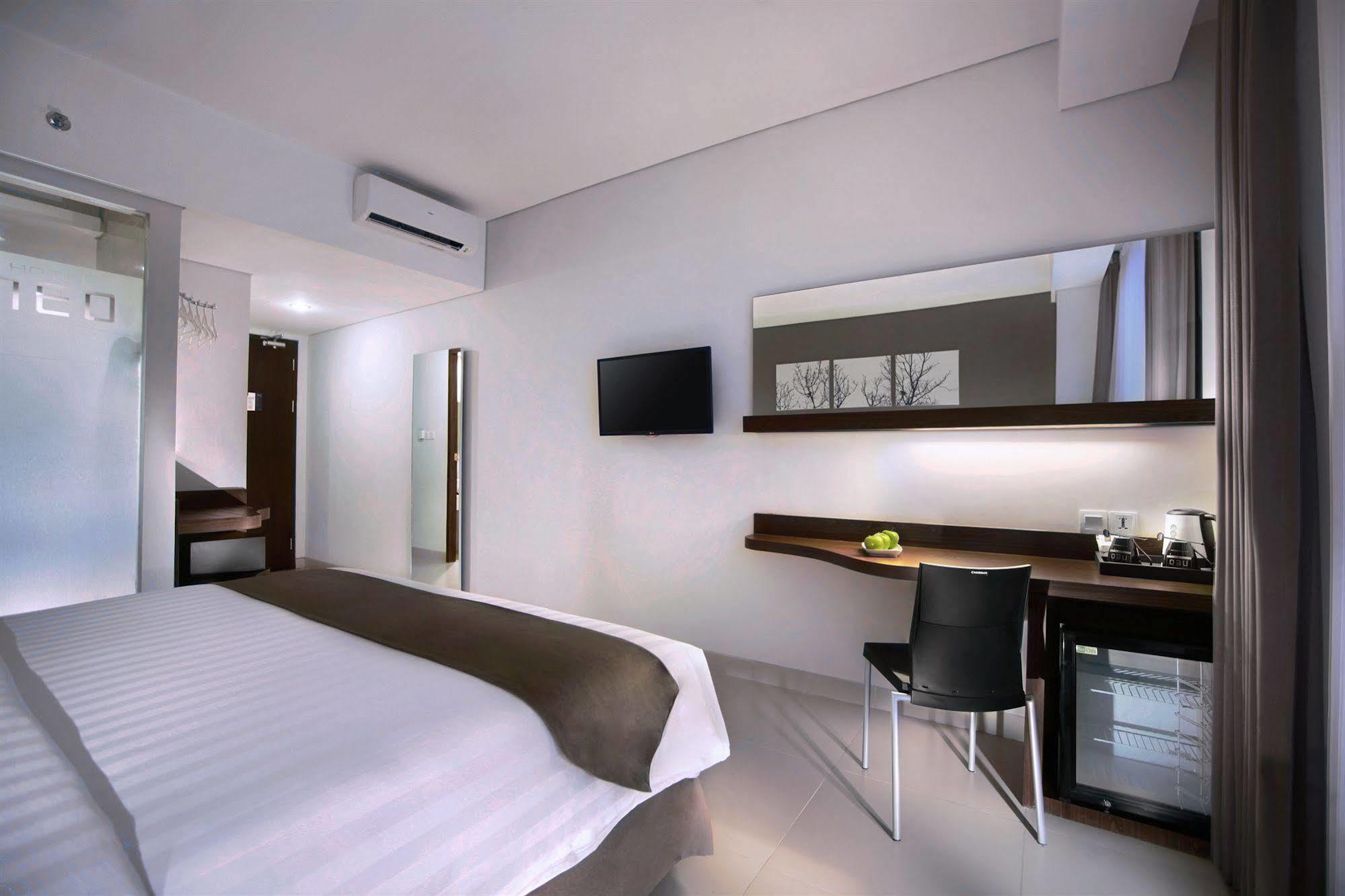 Hotel Neo Denpasar By Aston Exterior foto